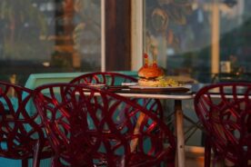 کافی شاپ ساحلی